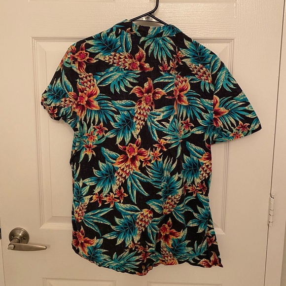 Fun Tropical Mens Button Down - Picture 2 of 4